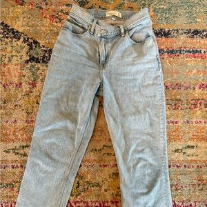 ❌ SOLD ❌ abercrombie • 90s jeans size 2s